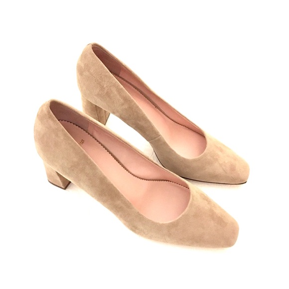 🆕 J.Crew Block-Heel Pumps in Soft Suede- Tan - Picture 3 of 8